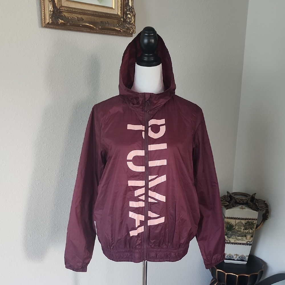 PUMA Be Bold Graphic Woven Burgundy Jacket
